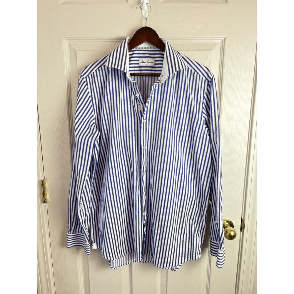 Robert Graham Blue and White Stripes Size 42 / 16.5 100% Cotton Button Down